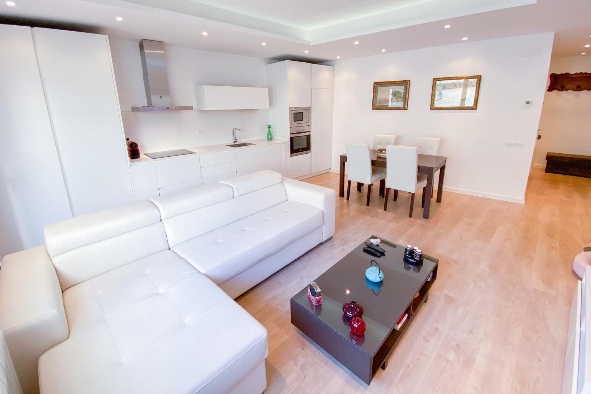 Anna & Thomas - Sitges Center Apt Екстериор снимка